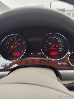 Audi A8 D3 4.2 mpi+lpg - 10