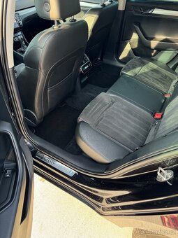 Škoda Superb Combi 3 2.0 TDI DSG - 10