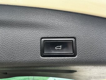 Volkswagen Sharan DSG 2.0 TDI 110 kW Trendline, Navi, tažné - 10