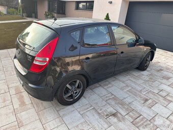 Hyundai i30 1.6CRDi, r.v. 10/2009 - 10