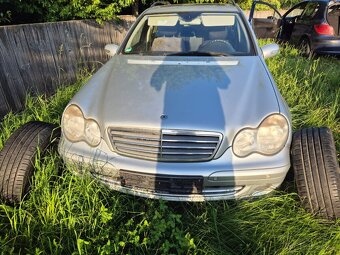 Prodám Mercedes Benz 220 CDI, 470 tis.km - 10