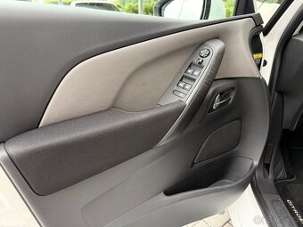 Citroen C4 Grand Picasso 1.6 HDI / 7 míst / 2015 / automat - 10