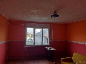 MAĎARSKO - Prodává se rodinný dům v centru obce Forró. - 10