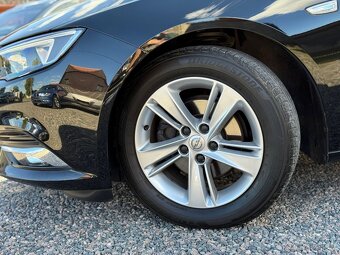 Opel Insignia 1.5Turbo 121kw (119.000km) TOP STAV - 10