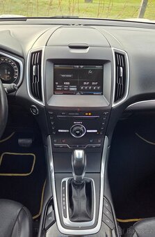 Ford Edge 2.0 TDCi Bi-Turbo 154KW/210 koní R.V.082016 - 10
