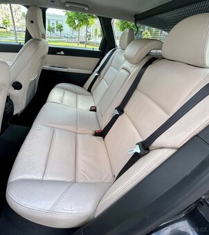 VOLVO 2.0D3 110KW 5VÁLEC MANUÁL KUŽE-XENON-NAVI-VYHŘEV - 10