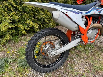 KTM 450 SX-F 2022 - 10