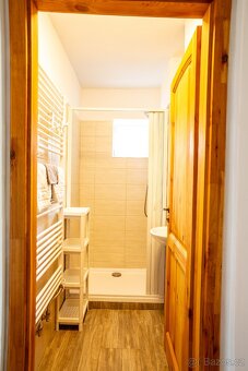 Rodinny dum 206 m², pozemek 701 m² Valašská Bystřice - 10