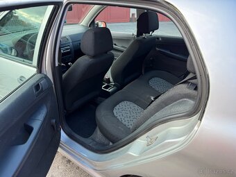 ŠKODA FABIA 1,2HTP 2006, 93xxxKM, CENTRAL,EL.OKNA,NOVÉ PNEU - 10