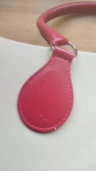 Prodám krásný nový Obag v krémovo béžová barvě s hnědými uch - 10