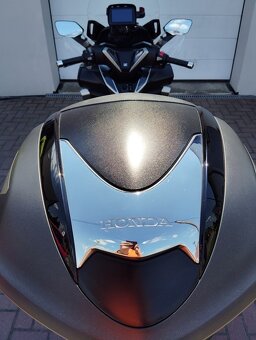 Honda Forza 300 (NF08) 2019-TOP stav,Tuning,včetně doplňků - 10