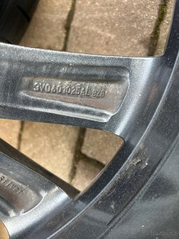 Škoda Superb 3 verze Laurin klement 5x112 r18” - 10