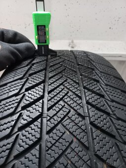 BMW X5 X6 sada 20 Styling 736, zimní pneu 275/45 R20 Bridgs - 10