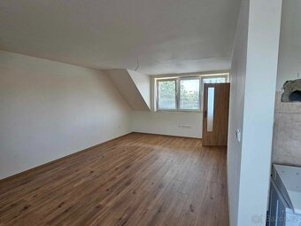 Pronájem bytu 1+kk, 45m2 Chlumec nad Cidlinou - 10