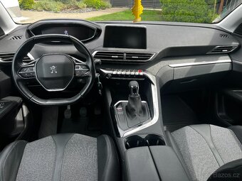 Peugeot 3008 Allure 1.2i 96Kw r.v2019 Nové v ČR - 10