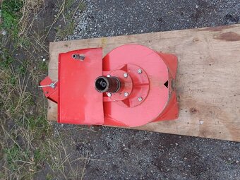 Sněžná fréza Vari AFS-357 - 10