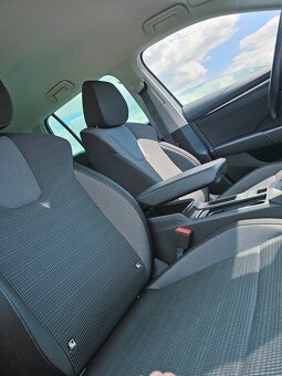 Škoda Octavia 4 - 10