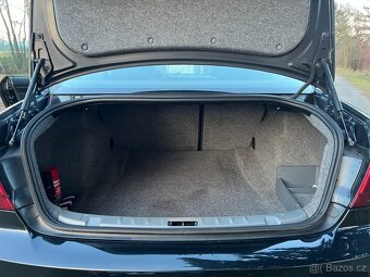 BMW e92 325i 160kW Manuál REZERVACE DO  7.1 - 10