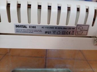 Prodám akvárko s světlením - 10