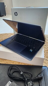HP Spectre x360 i7, 2TB SSD, 32GB RAM - 10