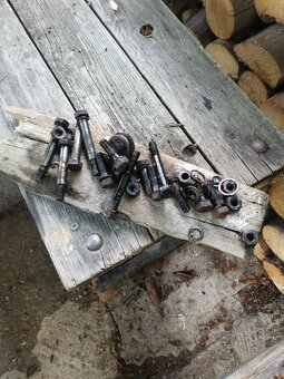 spodní víko hydrauliky zetor 4011 - 10
