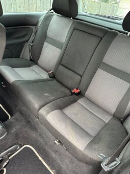 Golf IV 1.4 16V - 10