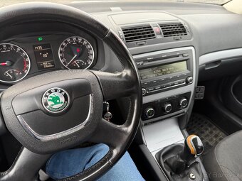 ŠKODA OCTAVIA COMBI II 4x4 1,6 TDi 77kW, klima, tažné - 10