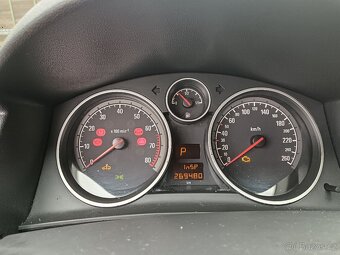 Opel Astra combi 1.8 automat LPG - 10