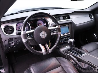Ford Mustang 4,6 V8 224kW Automat Kůže (2010) - 10