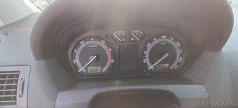 Škoda fabia - 10