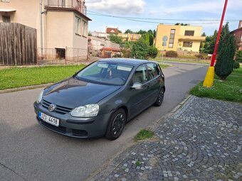 Volkswagen Golf V 1.4i Nová STK - 10