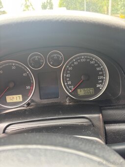 Volkswagen Passat B5.5 1.9 TDI 96kW – spolehlivý motor, nová - 10