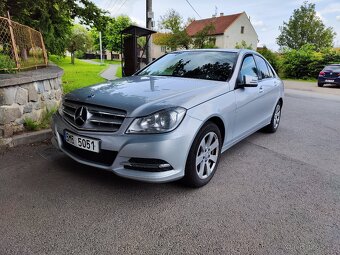 Mercedes-Benz Třídy C 180 CDI - 10