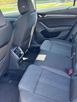 Škoda Octavia 4 Style 2.0TDI DPH Virtual Matrix - 10