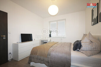 Prodej bytu 3+kk s garáží, 66 m², Karlovy Vary, ul. Akátová - 10