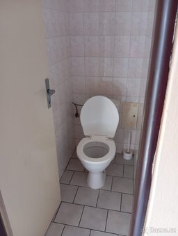 Pronájem bytu 2kk, balkón + parkování - Pečky centrum - 10