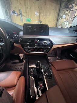 BMW G31 touring 530d xdrive - 10