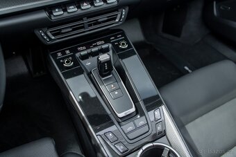 Porsche 911 Targa / 4/ GTS/ PDLS+ / InnoDrive/ Lift - 10