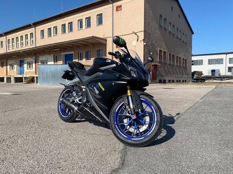 Yamaha YZF-R125 - 10