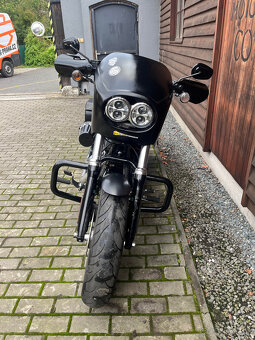 Harley davidson FXDF Dyna Fat Bob - 10