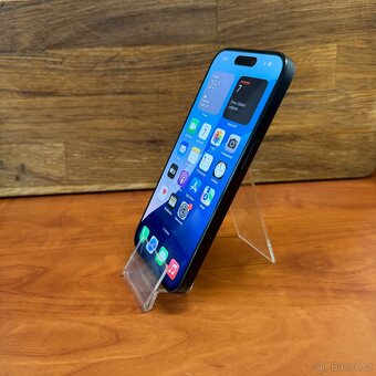 iPhone 15 Pro 256GB, modrý Titan, eSIM (rok záruka) - 10