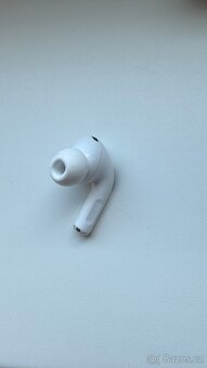 Apple AirPods Pro 2 (USB-C) - 10