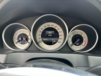 Mercedes-Benz E 400 2016 - 10