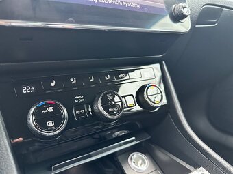Škoda Superb 2.0TDi VIRTUAL,KAMERA,1.MAJ. - 10