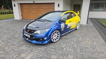 Honda Civic type-r fk2 - 10