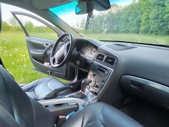 Volvo xc70 - 10