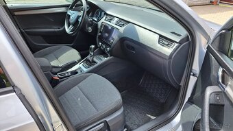 ŠKODA OCTAVIA 3 COMBI 2.0 TDI 110 KW SOLEIL M. R. 2020 - TOP - 10