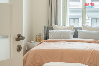 Prodej bytu 3+1, 96 m², Praha, ul. Balbínova - 10