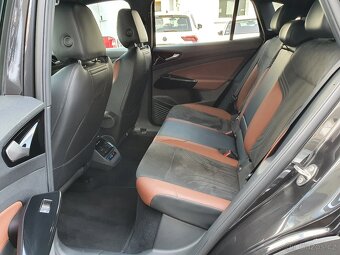 VW ID.4 Electric 49tkm ACC Ambient Full LED Tažné Keyless - 10