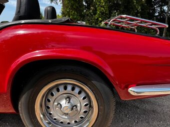 Triumph Spitfire 1500 – Kabriolet s duší gentlemana - 10